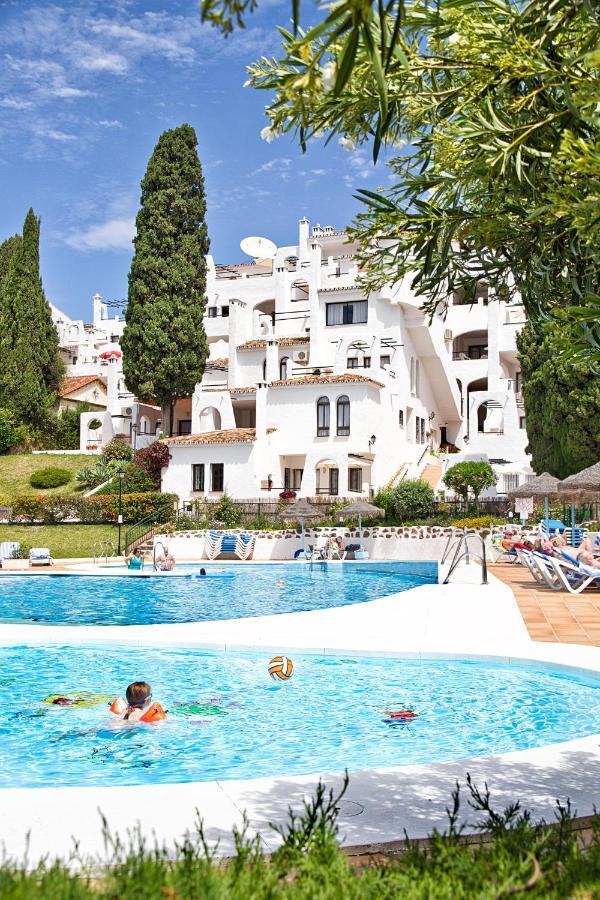 Pueblo Evita Premium Apartahotel *
